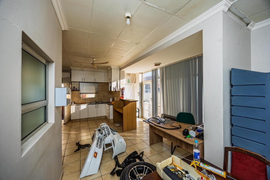 Commercial Property for Sale in Greenfields Eastern Cape